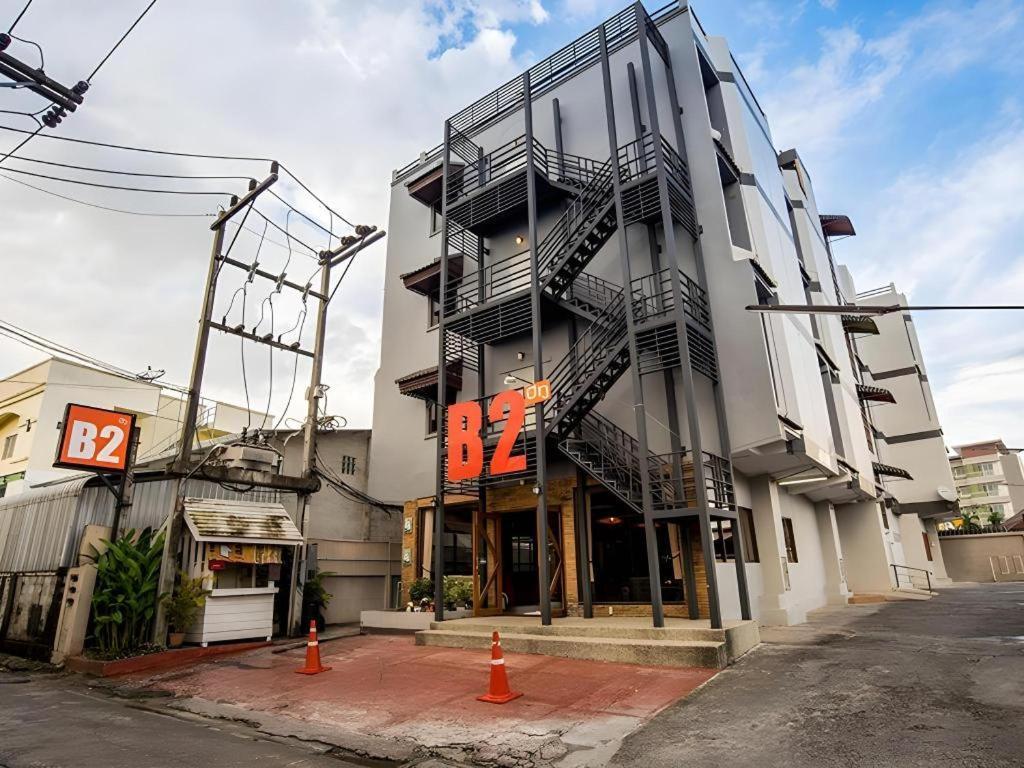 B2 Chiang Rai Night Bazaar Boutique & Budget Hotel Exteriör bild