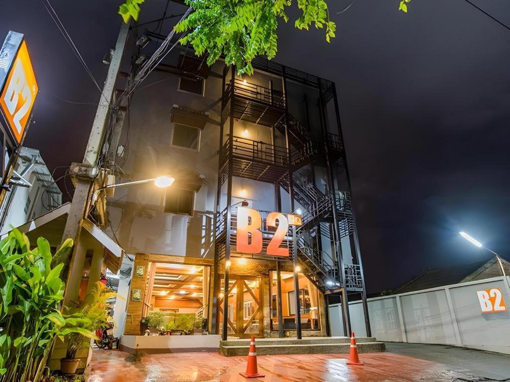 B2 Chiang Rai Night Bazaar Boutique & Budget Hotel Exteriör bild