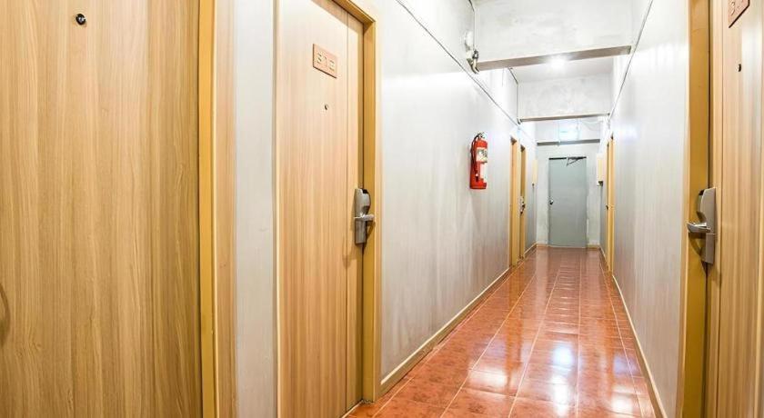 B2 Chiang Rai Night Bazaar Boutique & Budget Hotel Exteriör bild