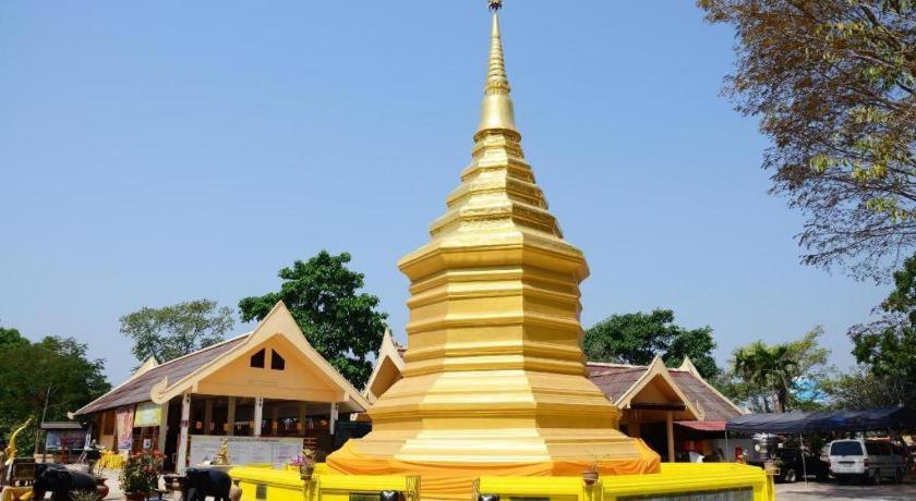B2 Chiang Rai Night Bazaar Boutique & Budget Hotel Exteriör bild