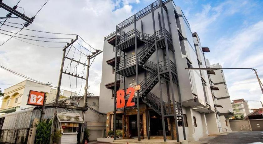 B2 Chiang Rai Night Bazaar Boutique & Budget Hotel Exteriör bild